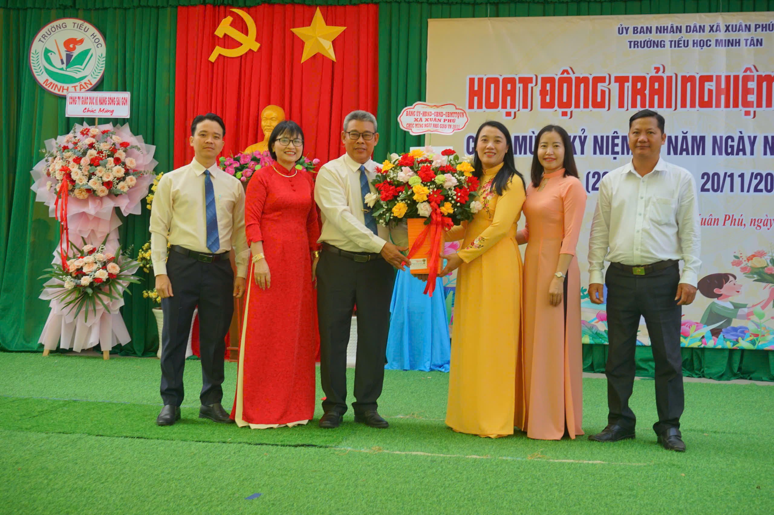 z7243153395079 843795ec2654be0cd45251ea4597d9c1