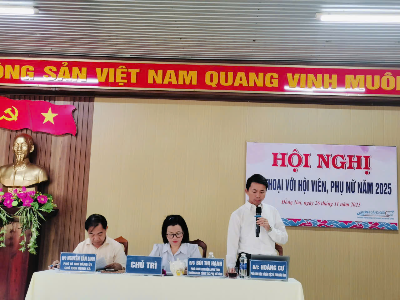 HỘI NGHỊ ĐỐI THOẠI VỚI HỘI VIÊN, PHỤ NỮ VÙNG ĐỒNG BÀO DÂN TỘC THIỂU SỐ TẠI XÃ XUÂN PHÚ
