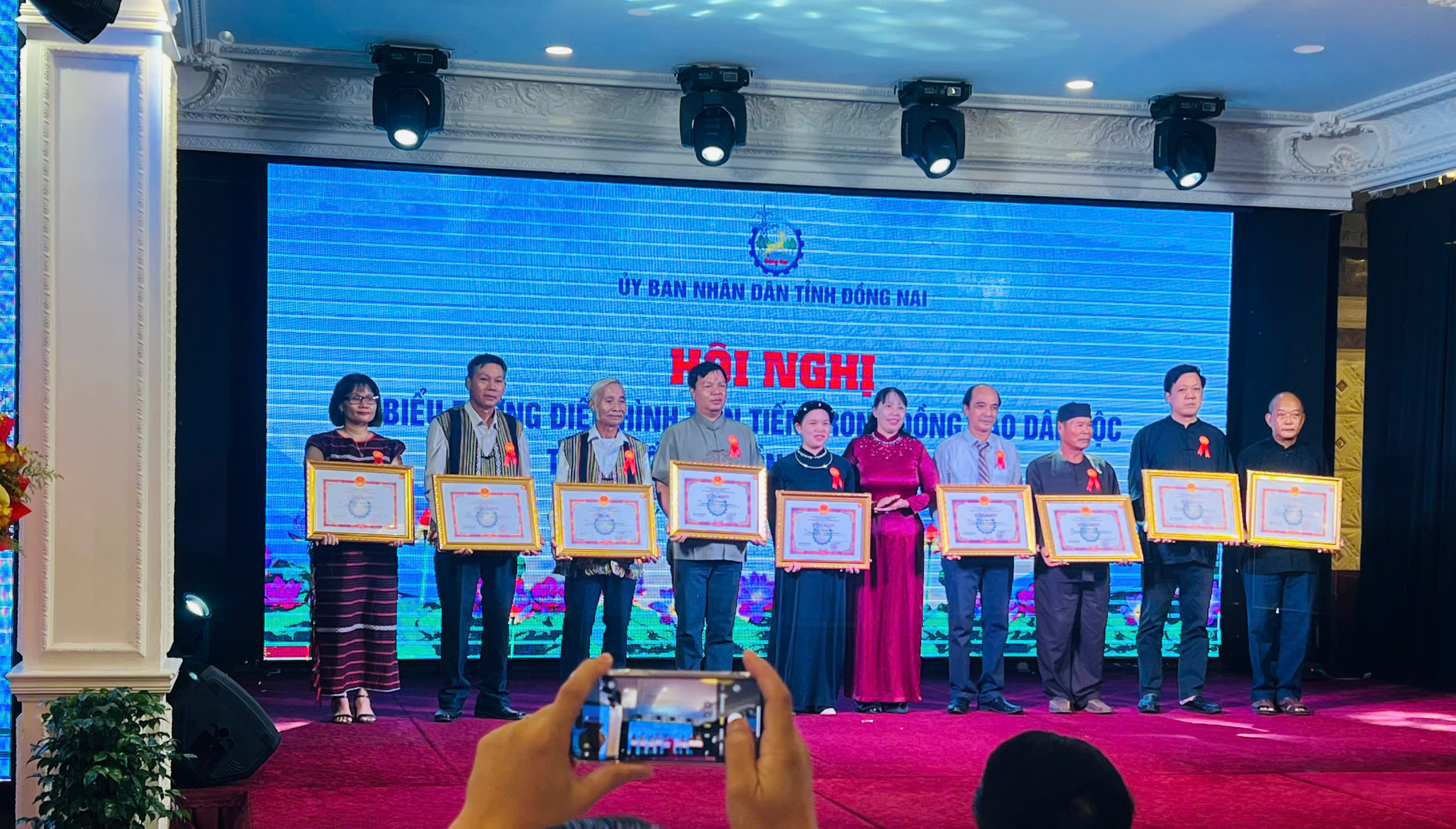 z7286850115127 2376adcab27a1198d952e7ccced828ff