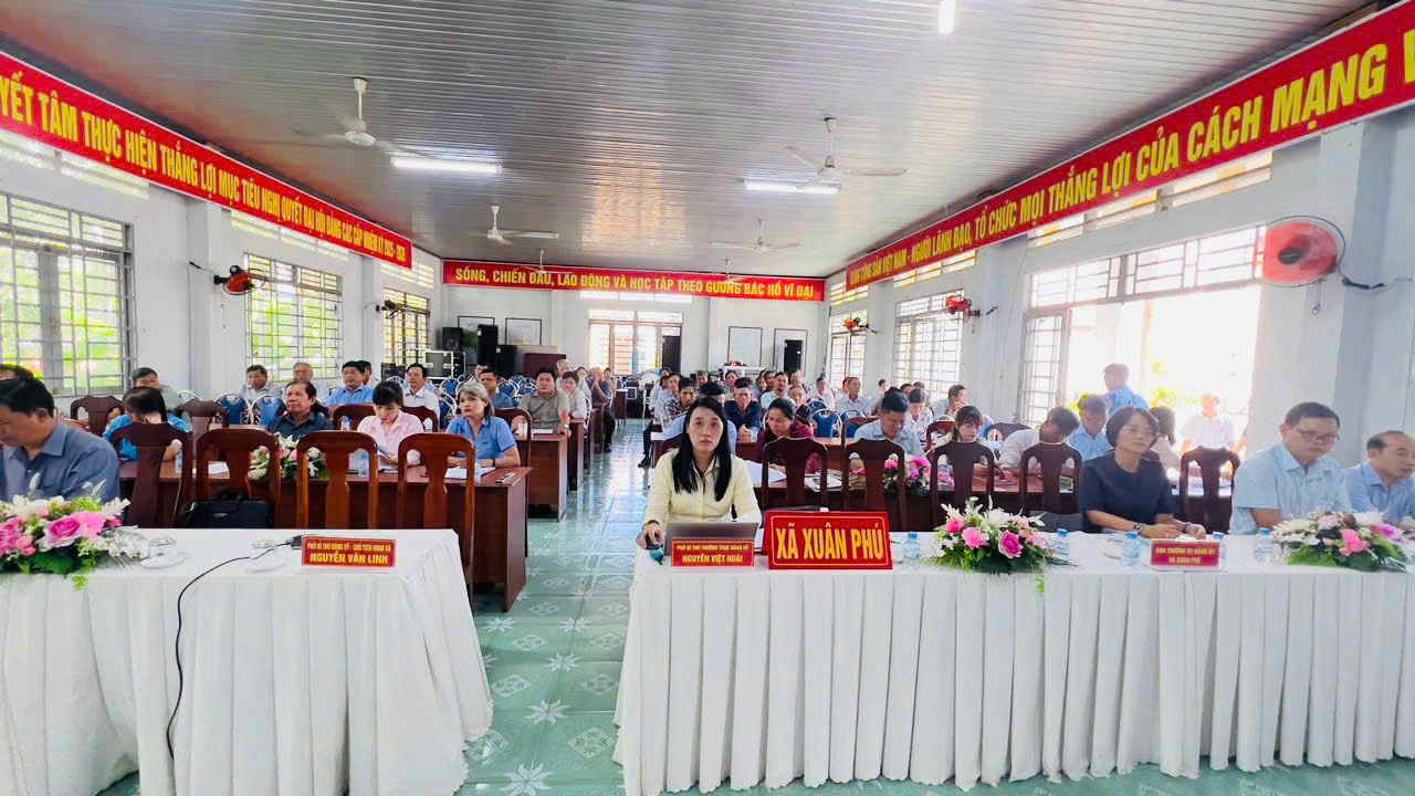 Xã Xuân Phú tham dự Hội nghị trực tuyến quán triệt, triển khai nghiệp vụ công tác bầu cử đại biểu Quốc hội khóa XVI và đại biểu HĐND các cấp nhiệm kỳ 2026-2031