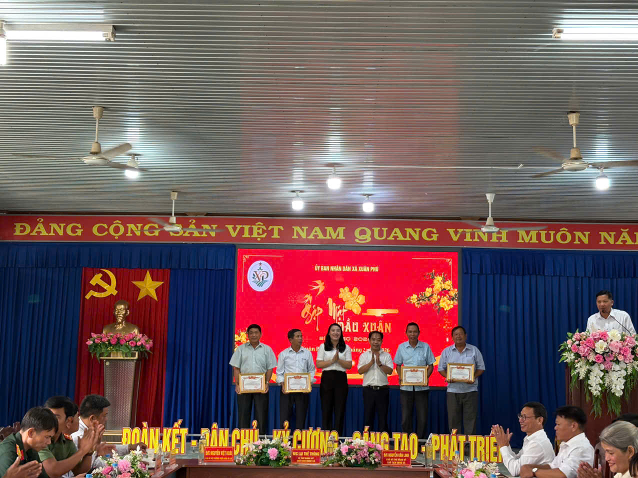 z7555339602481 28d69bdefa4877273b707cabf97c0501