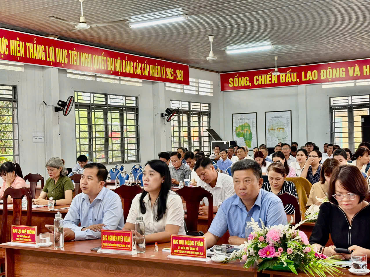 z7565436172094 6450031dcd0d58875a6342a8d16a9b4d