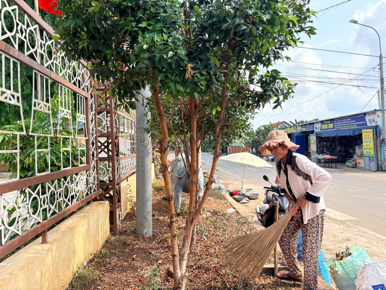 z7727084151051 114f396033634913e876d7baf973bdee