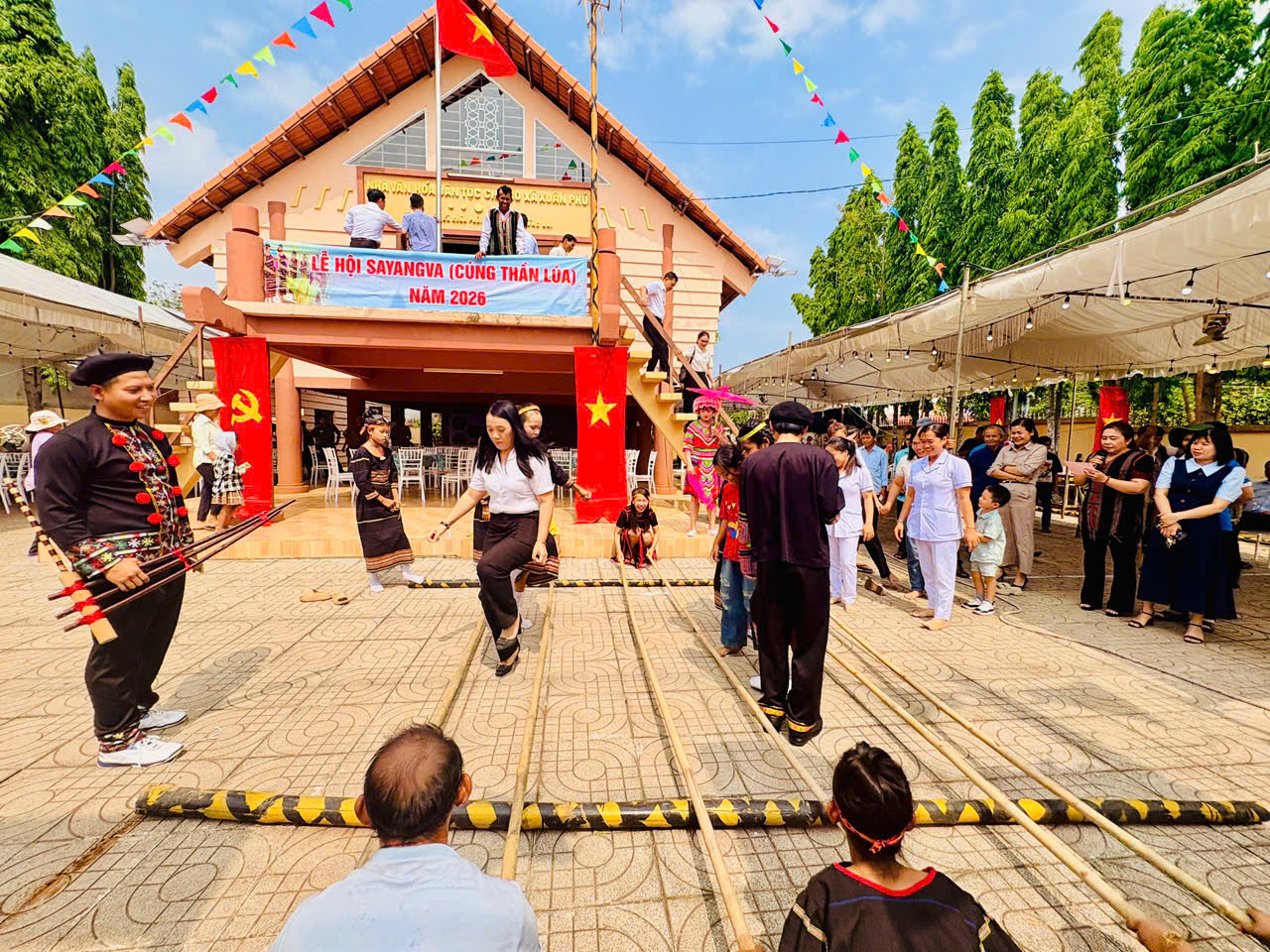 z7740735841924 d85f14f77999430ca3dbc607b86d9175