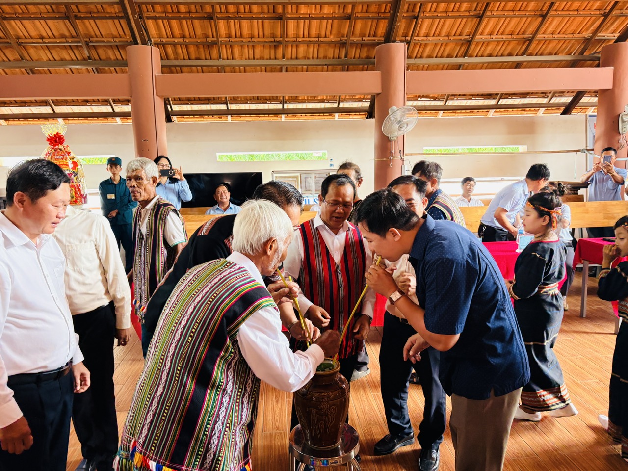 z7740913773557 49593443136422cba0c6da1742262712