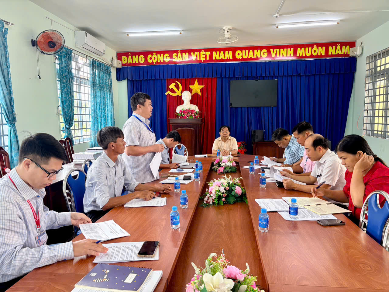 Hội đồng sáng kiến xã Xuân Phú họp xét công nhận sáng kiến   lĩnh vực giáo dục năm học 2025 – 2026